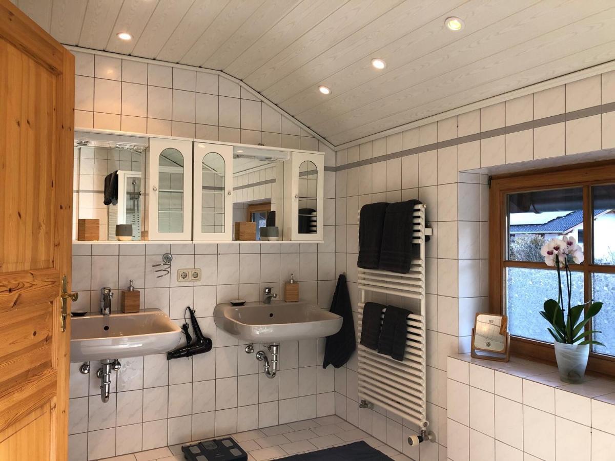 אובראודורף Ferienhaus Am Hocheck מראה חיצוני תמונה